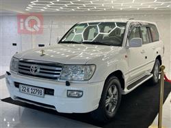 تۆیۆتا لاند کروزەر